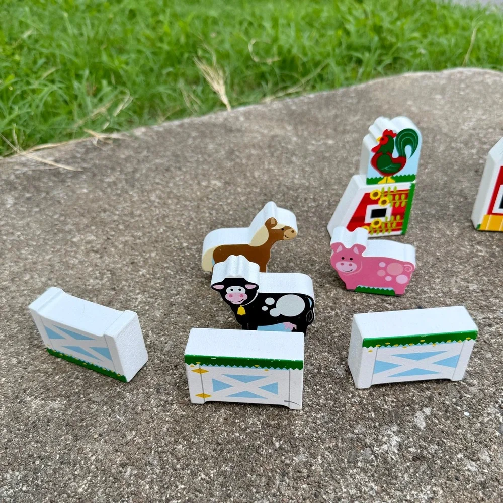 Melissa & Doug Wooden Farm Animals Play Set Barn Chicken Coop Cow Horse Pig 9pc
